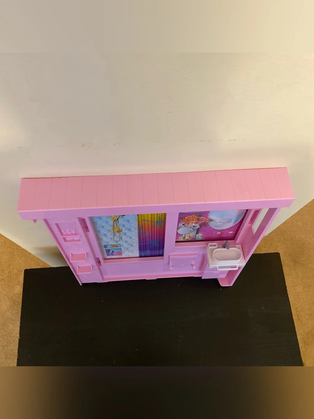 Mattel Barbie Malibu Vacation House Dollhouse Pink Bathroom Wall Part Piece